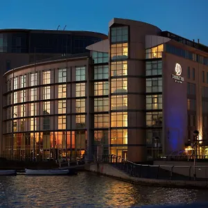 4* Отель Doubletree By Hilton Excel